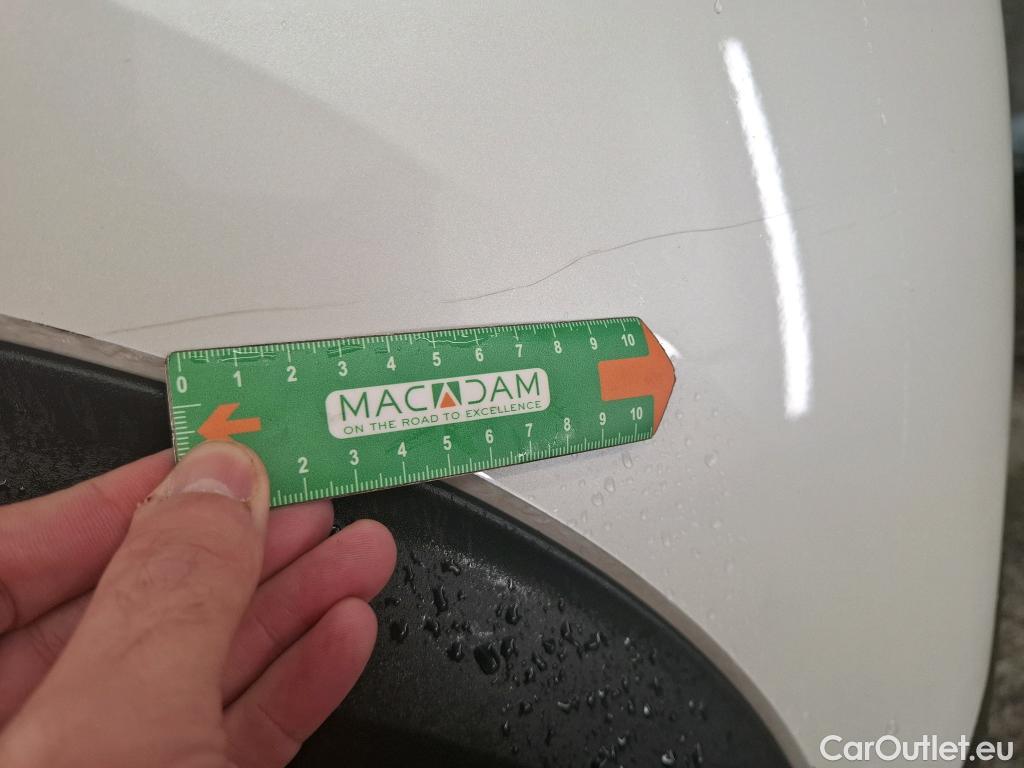  Peugeot  2008  Allure Business 1.5 HDi 110CV BVM6 E6d #9