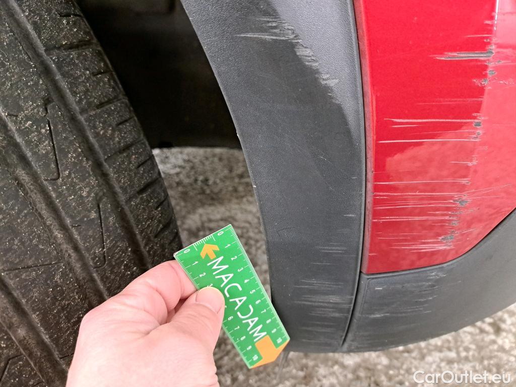  Peugeot  2008  Allure Business 1.5 HDi 110CV BVM6 E6d #16