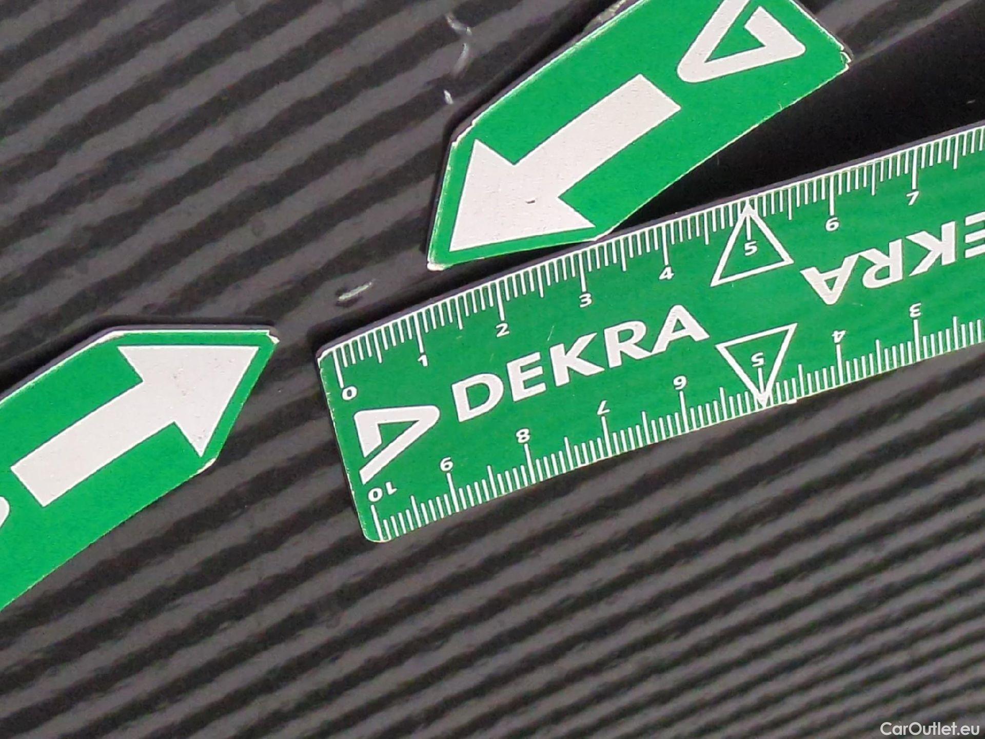  Peugeot  2008  Active Pack 1.5 HDi 110CV BVM6 E6d #24