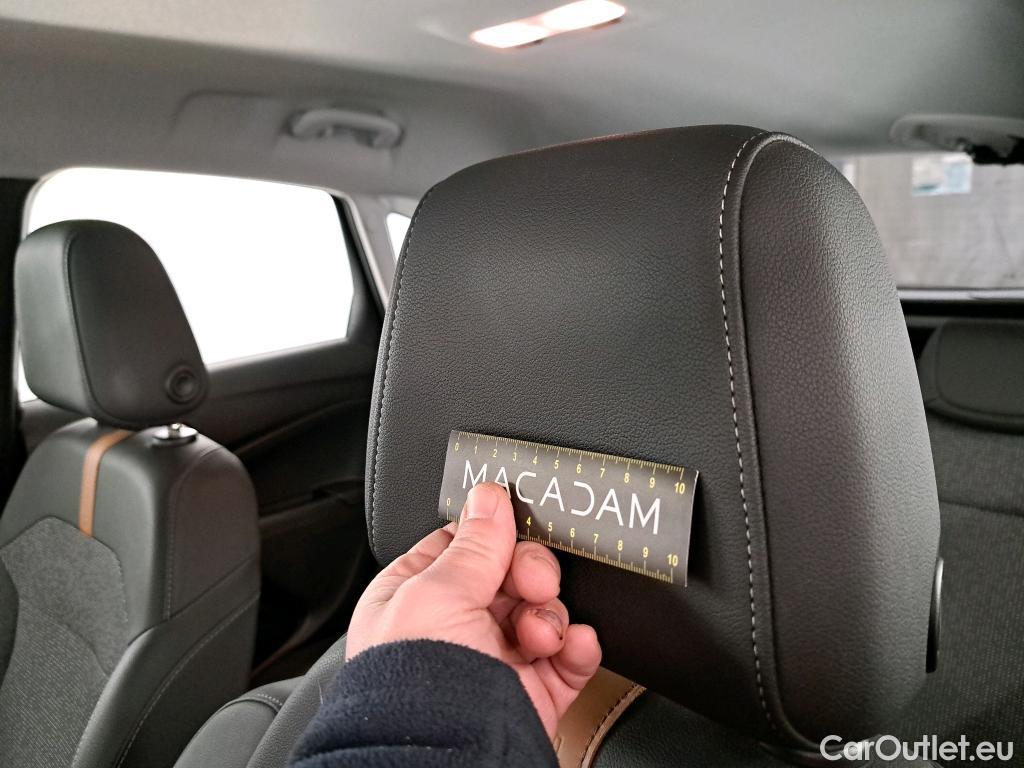  Opel  Crossland  X Elegance 1.2 Turbo 110CV BVM6 E6d #12