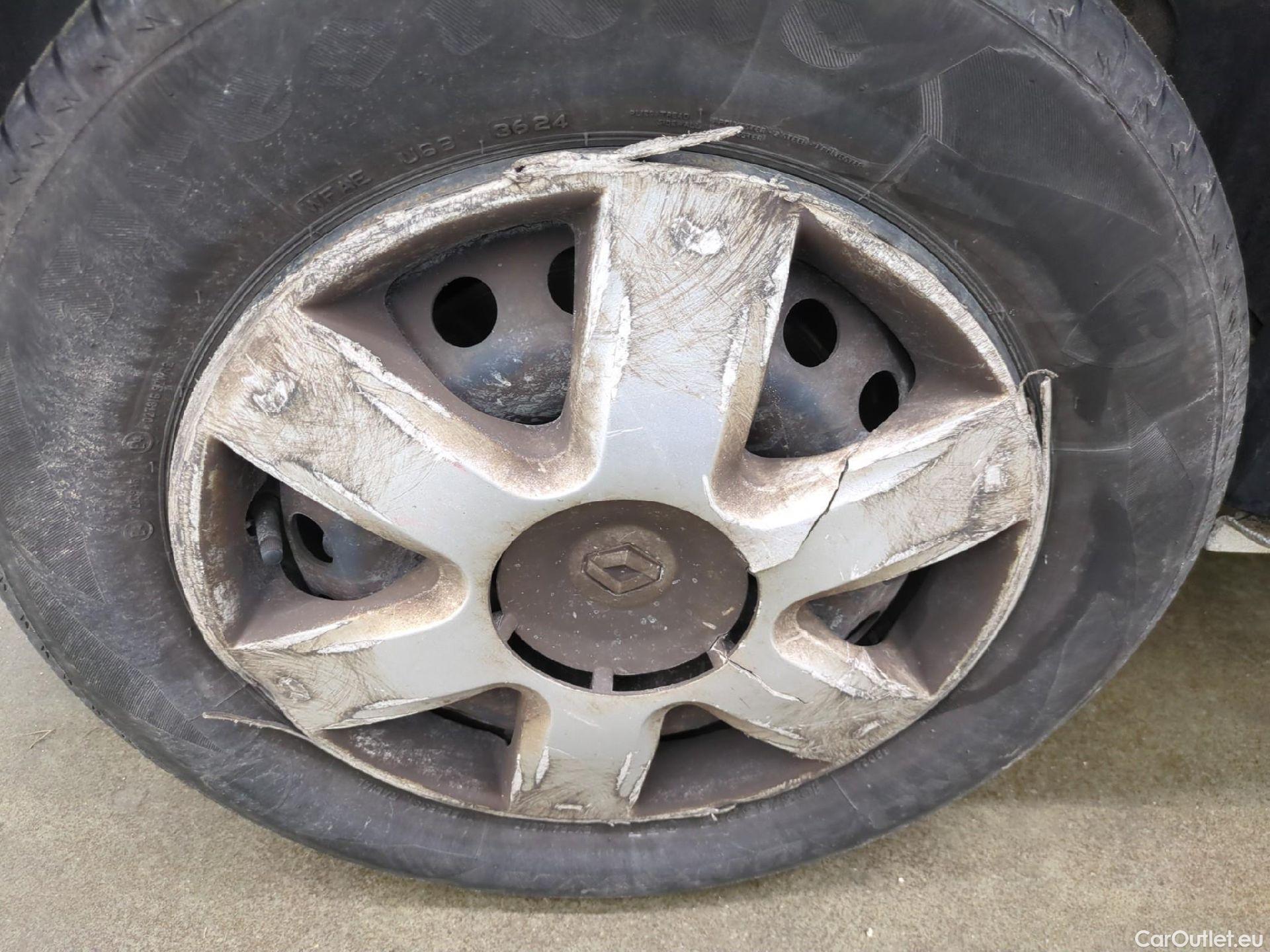  Renault  Kangoo  Express Maxi Grand Confort 1.5 dCi 90CV BVM5 E6 #29