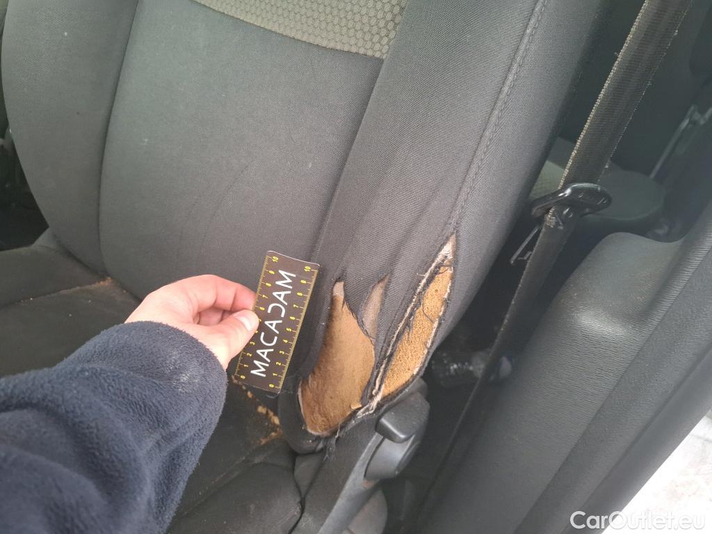  Renault  Kangoo  Express Maxi Confort - Cab. Appr. 1.5 dCi 90CV BVM5 E6 #33