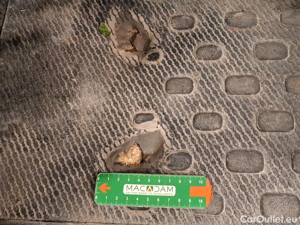  Renault  Trafic RENAULT  / 2014 / 4P / Fourgon tôlé FG GCFL1H1 1000 dCi95 Stop&Start E6 #31