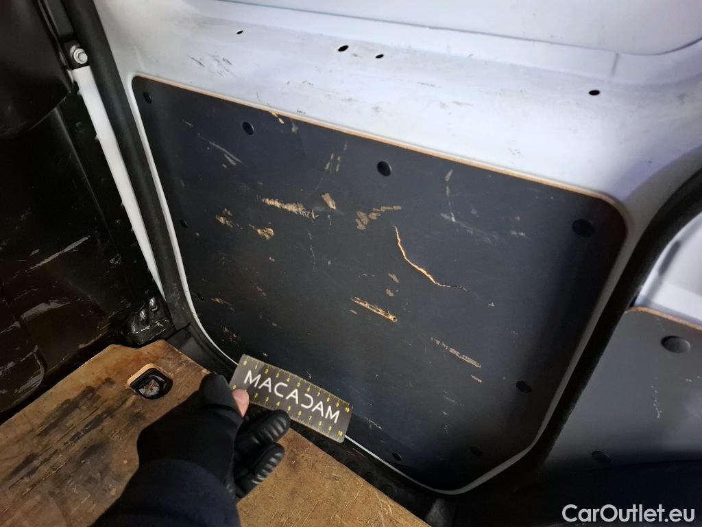  Renault  Kangoo  Express Extra (Série Spéciale) 1.5 dCi 75CV BVM5 E6 #1