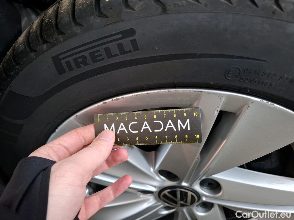  Volkswagen  Golf  VOLKSWAGEN SW / 2020 / 5P / Break 2.0 TDI SCR 115 DSG7 Life Business #20