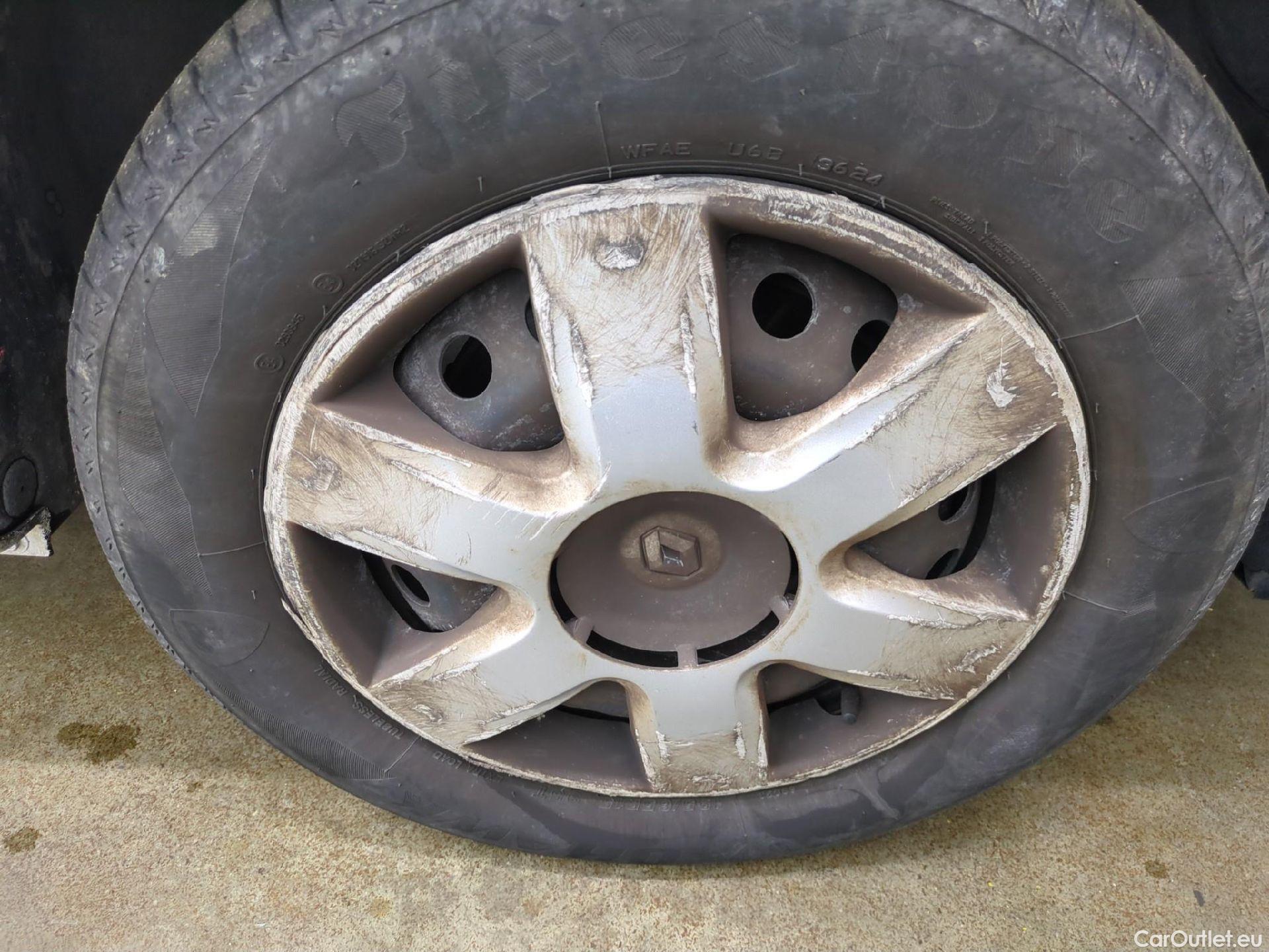  Renault  Kangoo  Express Maxi Grand Confort 1.5 dCi 90CV BVM5 E6 #21