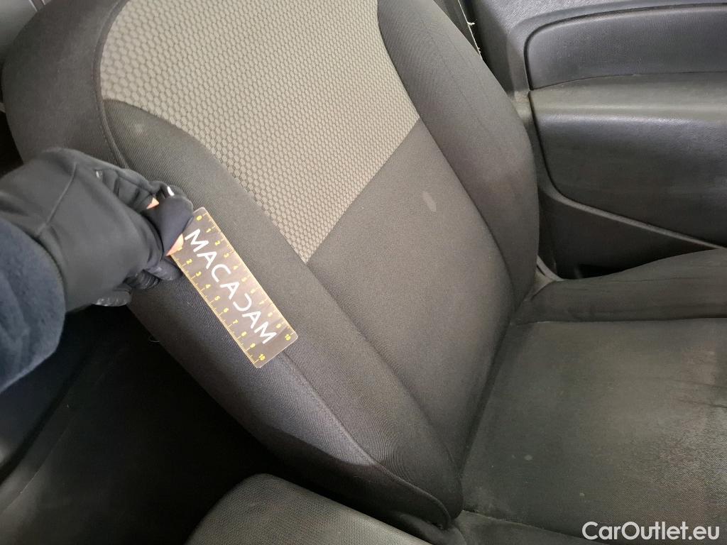  Renault  Kangoo  Express Extra (Série Spéciale) 1.5 dCi 75CV BVM5 E6 #31