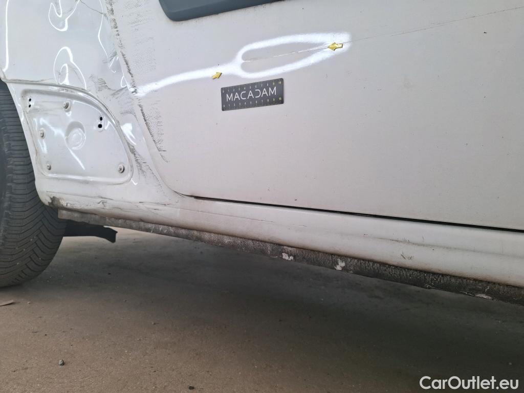  Renault  Kangoo  Express Maxi Confort - Cab. Appr. 1.5 dCi 90CV BVM5 E6 #13