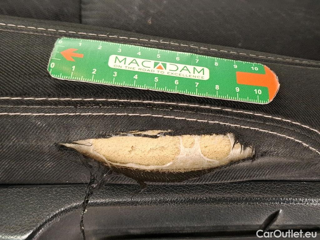  Renault  Trafic RENAULT  / 2014 / 4P / Fourgon tôlé FG GCFL1H1 1000 dCi95 Stop&Start E6 #16