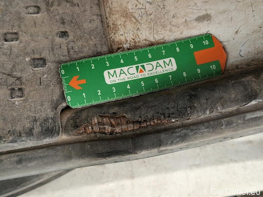  Renault  Trafic RENAULT  / 2014 / 4P / Fourgon tôlé FG GCFL1H1 1000 dCi95 Stop&Start E6 #29