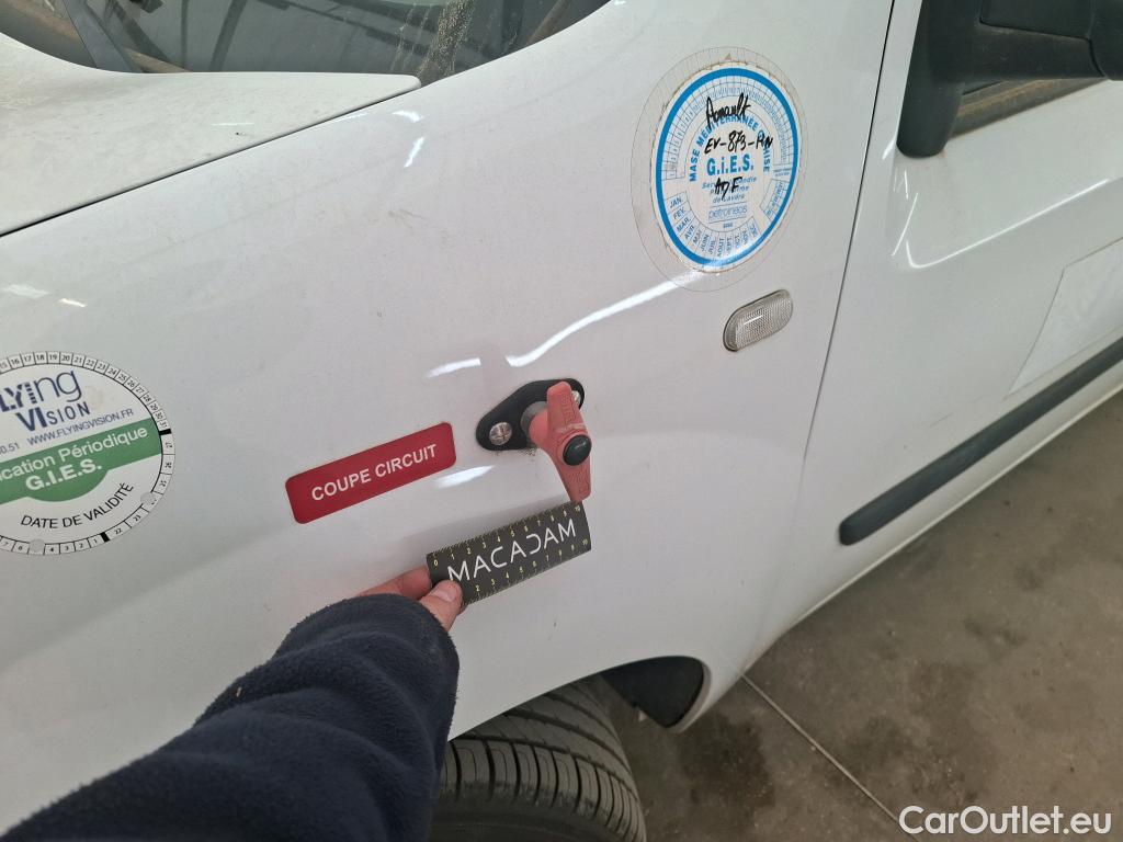  Renault  Kangoo  Express Maxi Confort - Cab. Appr. 1.5 dCi 90CV BVM5 E6 #36