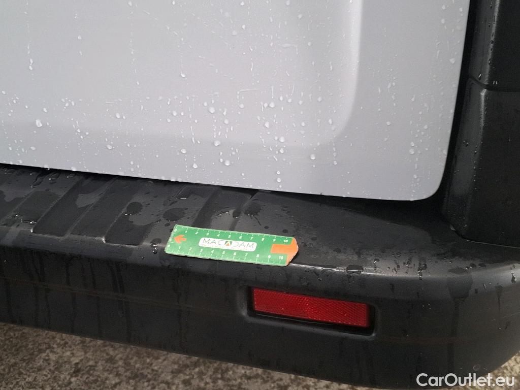  Renault  Trafic  Fourgon L2H1 3T Grand Confort 2.0 dCi 130CV BVM6 E6d #6