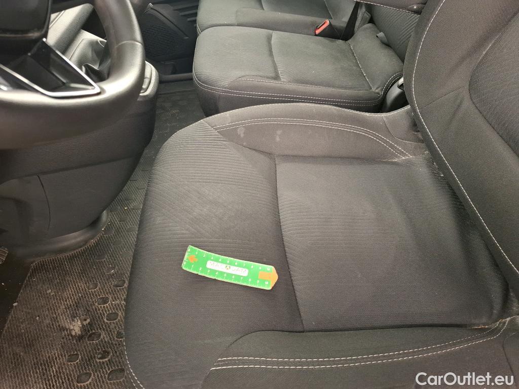  Renault  Trafic  Fourgon L2H1 3T Grand Confort 2.0 dCi 130CV BVM6 E6d #17