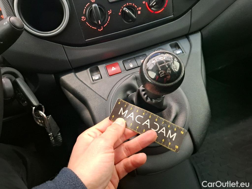  Peugeot  Partner  L1 Premium Pack 1.6 HDi 100CV BVM5 E6 #37