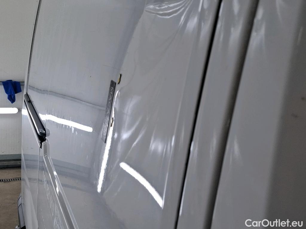  Renault  Master RENAULT  / 2019 / 4P / Fourgon tôlé FG Tr GCF F3300 L1H1 dCi 135 #19