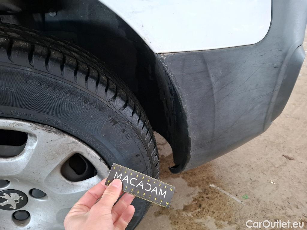  Peugeot  Partner  L1 Premium Pack 1.6 HDi 100CV BVM5 E6 #57