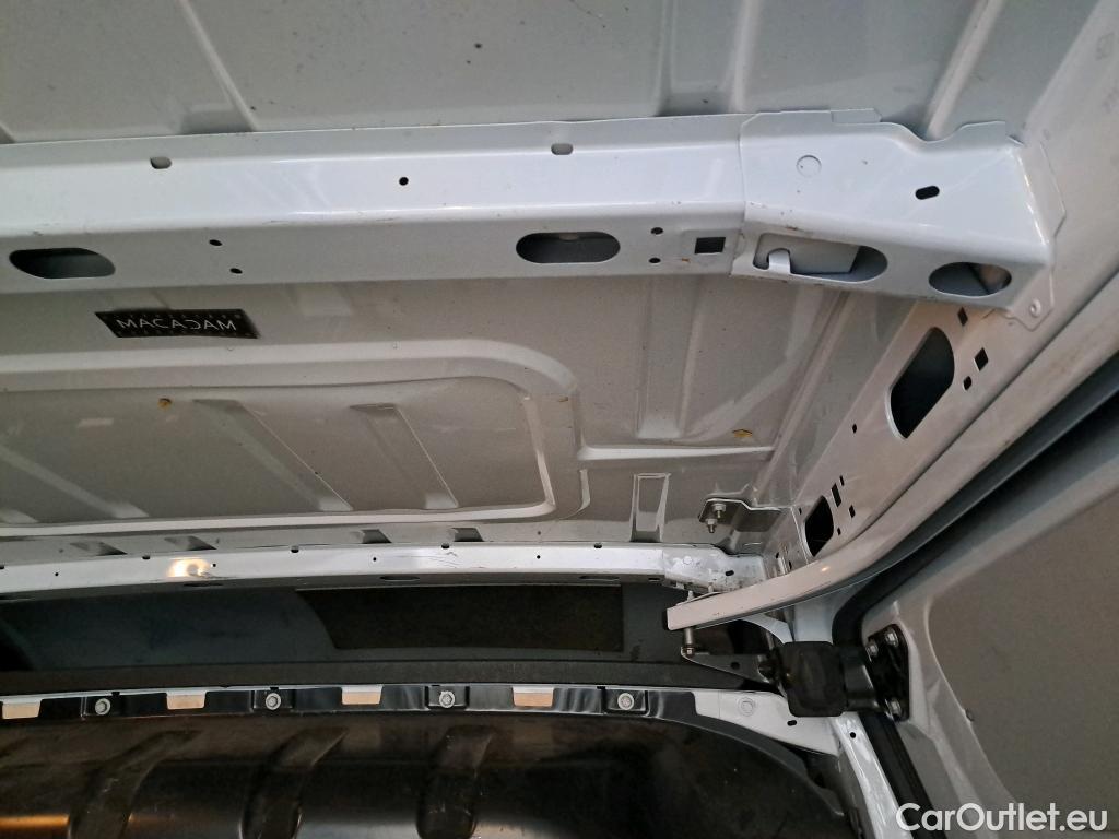  Renault  Master  Fourgon L2H2 3 3 Grand Confort dCi 135CV BVM6 E6dT #2