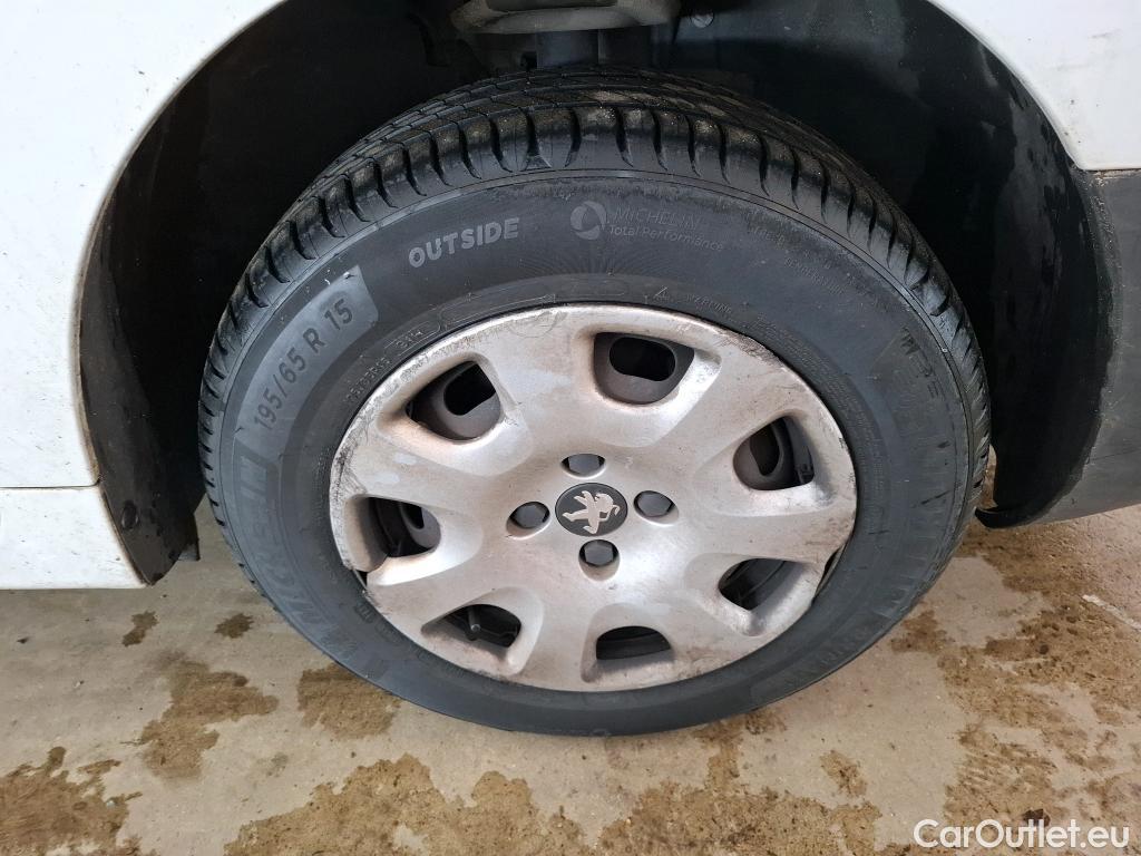  Peugeot  Partner  L1 Premium Pack 1.6 HDi 100CV BVM5 E6 #46