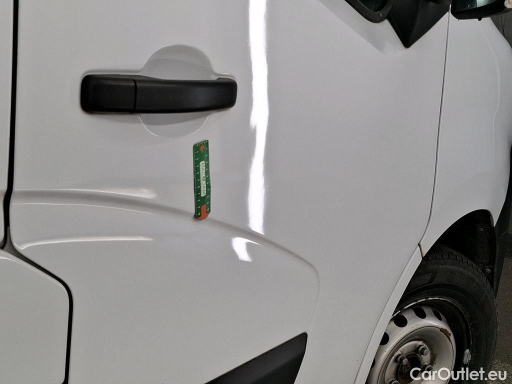  Renault  Master  III Fourgon L2H2 3 5 Grand Confort dCi 135CV BVM6 E6dT #21