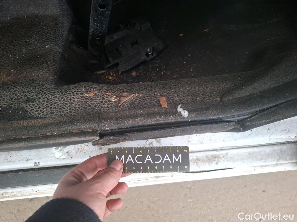  Renault  Kangoo  Express Maxi Confort - Cab. Appr. 1.5 dCi 90CV BVM5 E6 #70