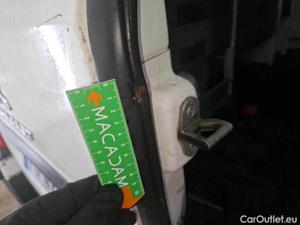  Peugeot  Boxer PEUGEOT  / 2014 / 4P / Fourgon tôlé BlueHDi S&S 165 PREMIUM 335 L2H2 #25