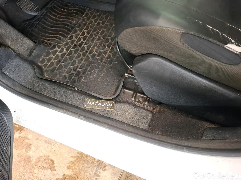  Peugeot  Partner  L1 Premium Pack 1.6 HDi 100CV BVM5 E6 #30