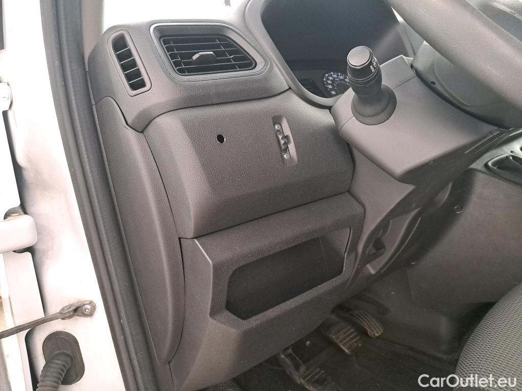  Renault  Master  Fourgon L2H2 3 3 Grand Confort dCi 135CV BVM6 E6dT #45