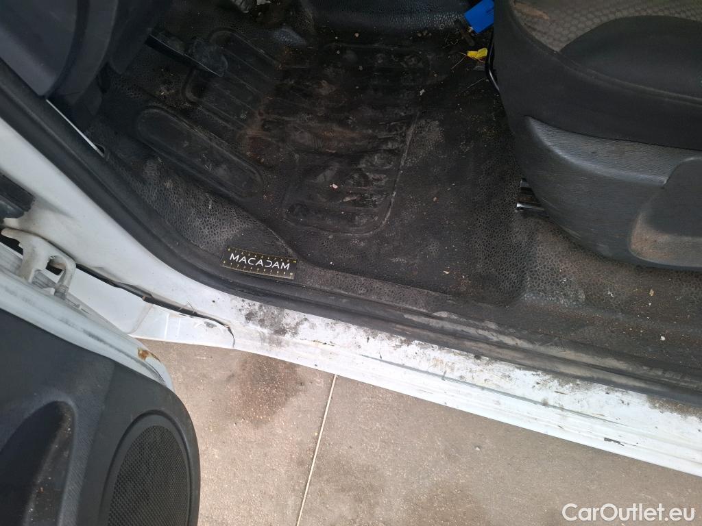  Renault  Kangoo  Express Maxi Confort - Cab. Appr. 1.5 dCi 90CV BVM5 E6 #82