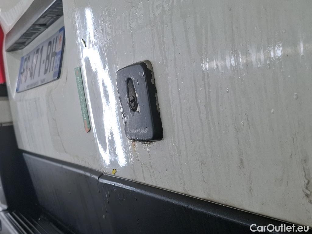  Peugeot  Boxer PEUGEOT  / 2014 / 4P / Fourgon tôlé BlueHDi S&S 165 PREMIUM 335 L2H2 #14