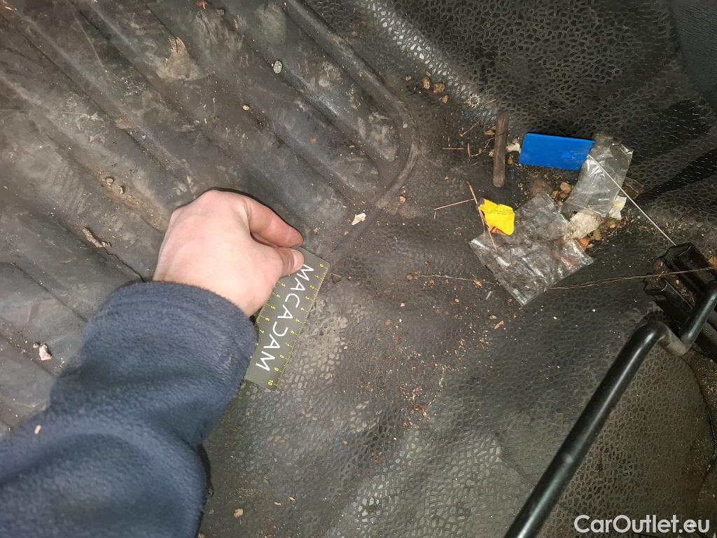  Renault  Kangoo  Express Maxi Confort - Cab. Appr. 1.5 dCi 90CV BVM5 E6 #103