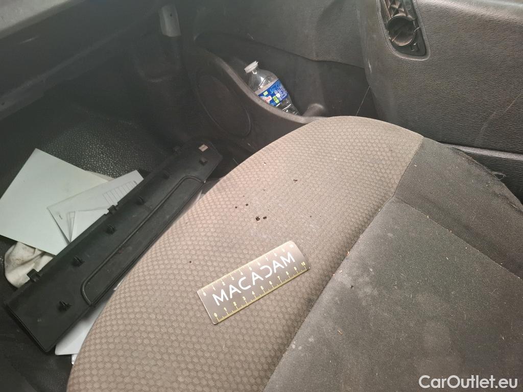  Renault  Kangoo  Express Maxi Confort - Cab. Appr. 1.5 dCi 90CV BVM5 E6 #45