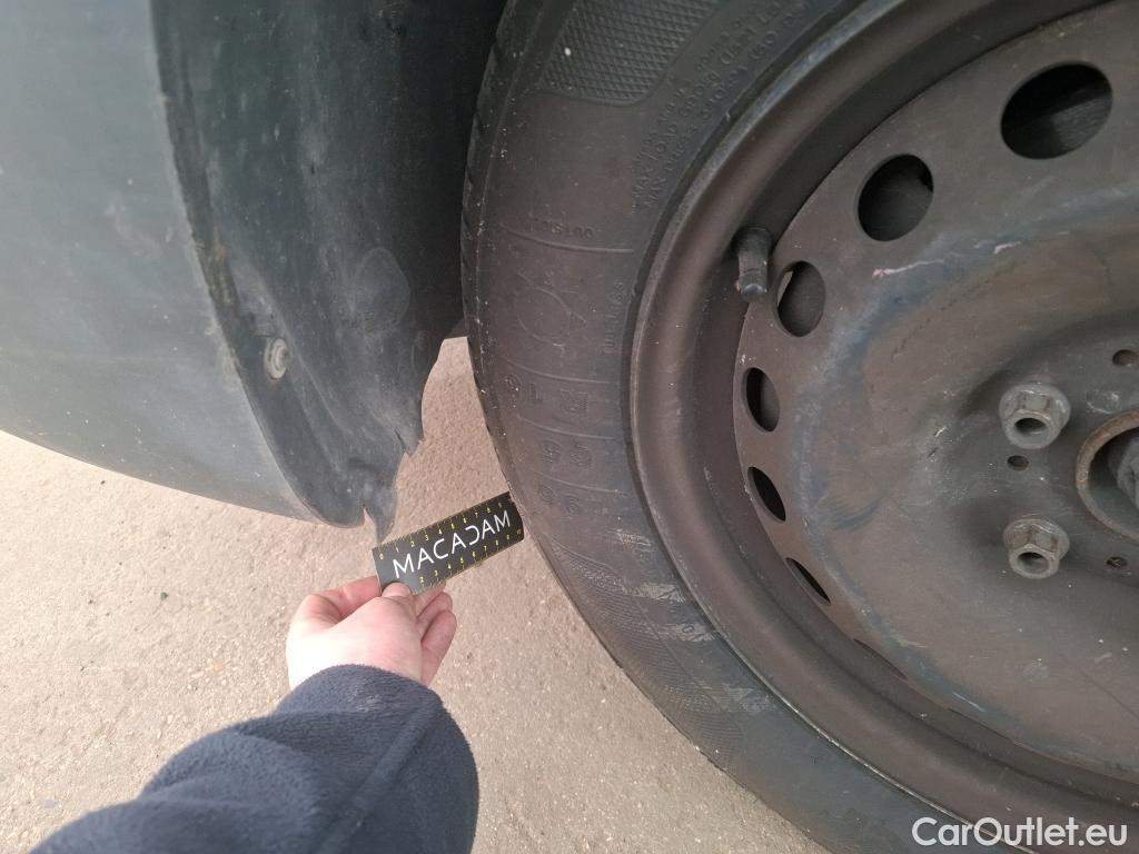  Renault  Kangoo  Express Maxi Confort - Cab. Appr. 1.5 dCi 90CV BVM5 E6 #76