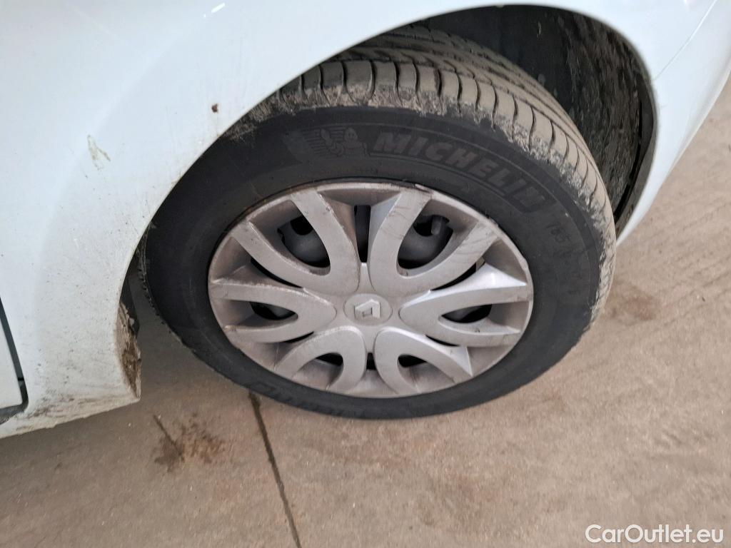  Renault  Clio  IV Air MediaNav 1.5 dCi 75CV BVM5 E6 #10