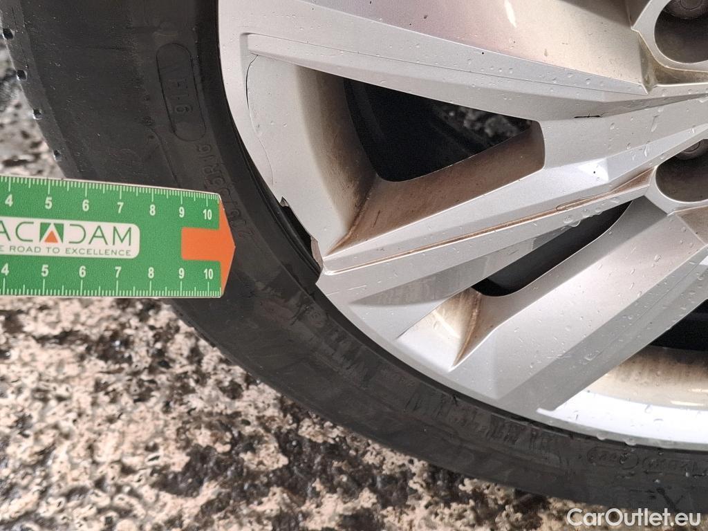  Renault  Megane  IV Grandtour Business 1.5 dCi 115CV BVM6 E6d / TRANSFO VP/VF #19