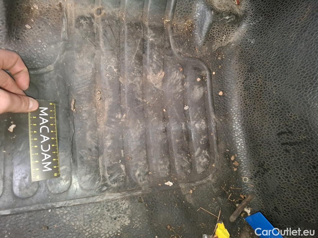  Renault  Kangoo  Express Maxi Confort - Cab. Appr. 1.5 dCi 90CV BVM5 E6 #105