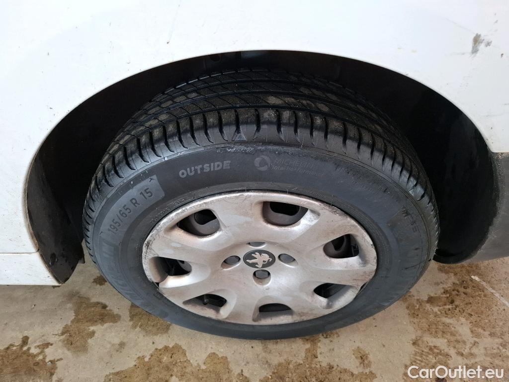  Peugeot  Partner  L1 Premium Pack 1.6 HDi 100CV BVM5 E6 #45