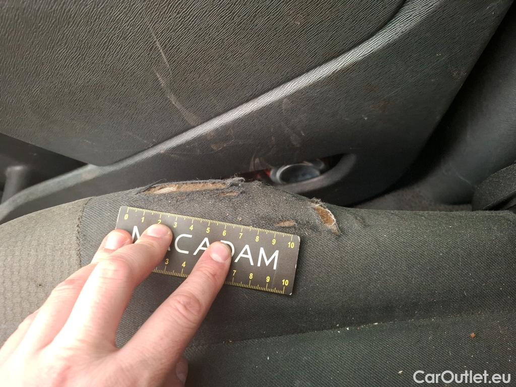  Renault  Kangoo  Express Maxi Confort - Cab. Appr. 1.5 dCi 90CV BVM5 E6 #46