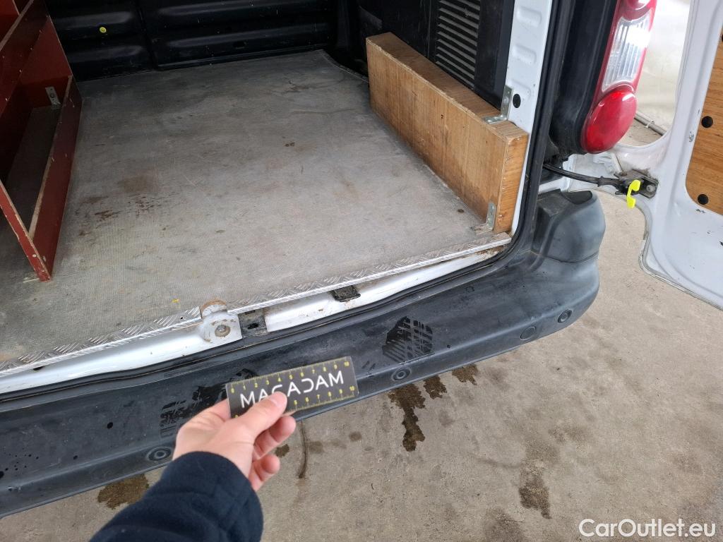  Peugeot  Partner  L1 Premium Pack 1.6 HDi 100CV BVM5 E6 #33