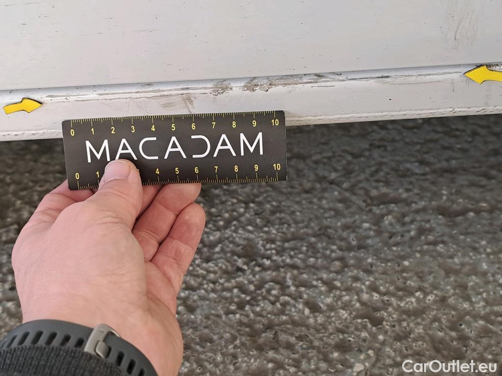  Renault  Master  Fourgon L2H2 3 3 Grand Confort dCi 135CV BVM6 E6dT #17