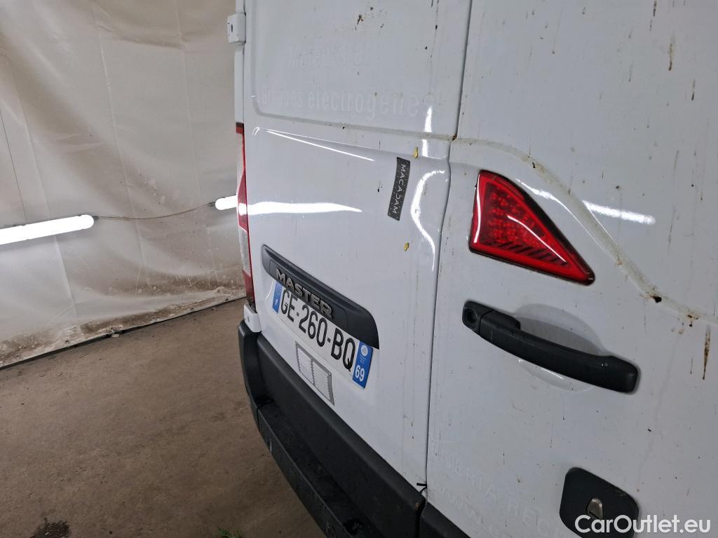  Renault  Master RENAULT  / 2019 / 4P / Fourgon tôlé FG Tr GCF F3300 L1H1 dCi 135 #8