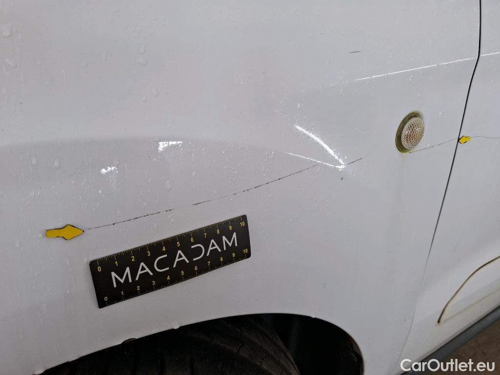  Ford  Tourneo FORD  Courier / 2018 / 5P / monospace 1.0E100 BV5 TREND #11