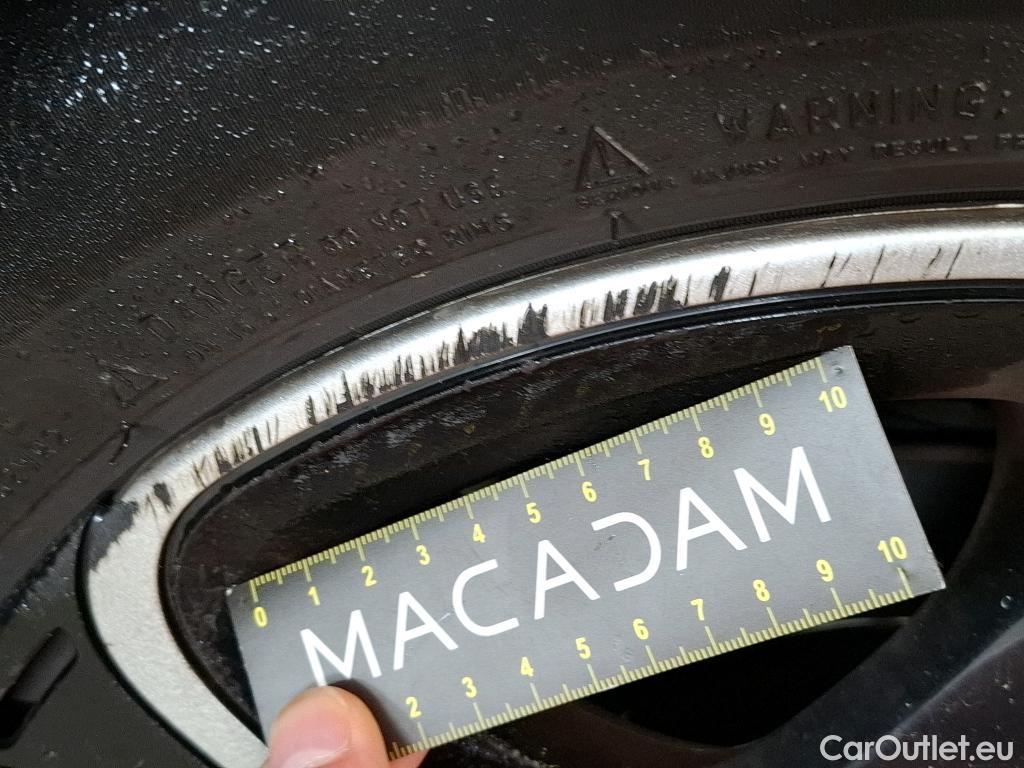  Citroen  C3  Feel Pack 1.2 PureTech 80CV BVM5 E6d #2