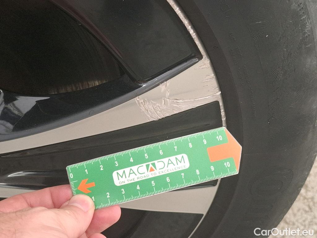  Mercedes  E-Klasse MERCEDES-BENZ Classe E Berline 4p Berline E 300 e Avantgarde Line BA9 #9