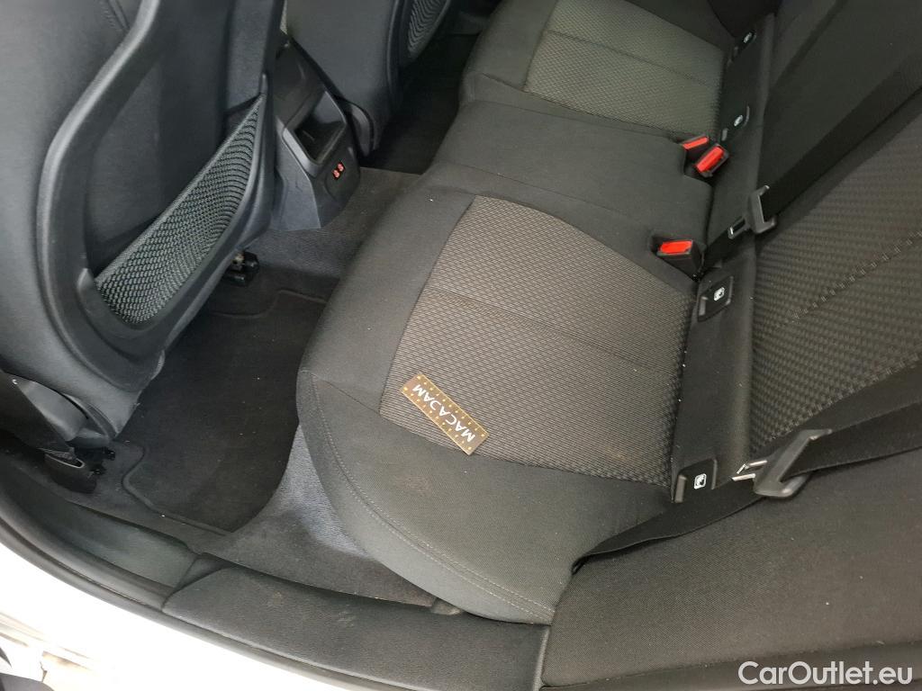  Bmw  Serie 1 BMW Série 1 / 2019 / 5P / Berline 116i DKG7 Business Design #3