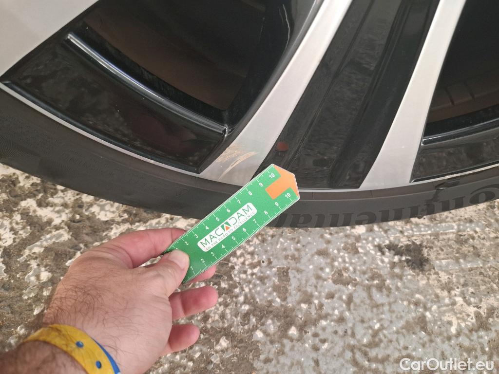  Mercedes  E-Klasse MERCEDES-BENZ Classe E Berline 4p Berline E 300 e Avantgarde Line BA9 #28