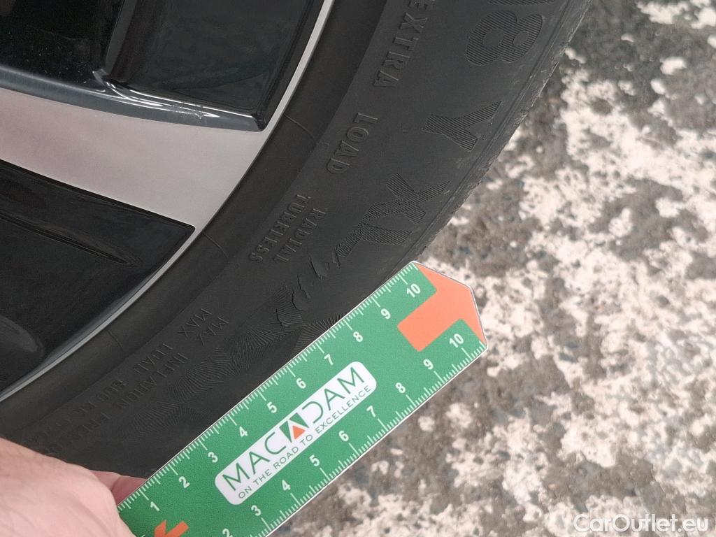  Mercedes  E-Klasse MERCEDES-BENZ Classe E Berline 4p Berline E 300 e Avantgarde Line BA9 #21