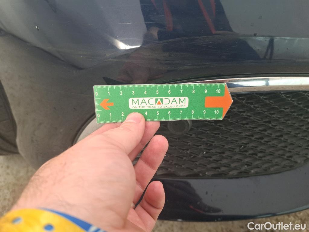  Mercedes  E-Klasse MERCEDES-BENZ Classe E Berline 4p Berline E 300 e Avantgarde Line BA9 #23