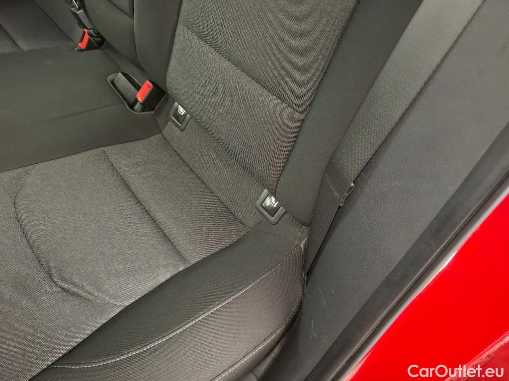  Hyundai  i30  cw Business 1.6 CRDi 115CV BVM6 E6d #26