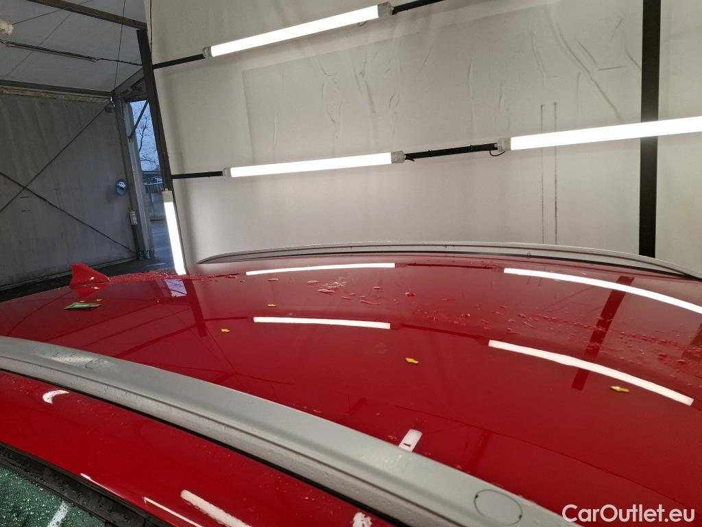  Hyundai  i30  cw Business 1.6 CRDi 115CV BVM6 E6d #1