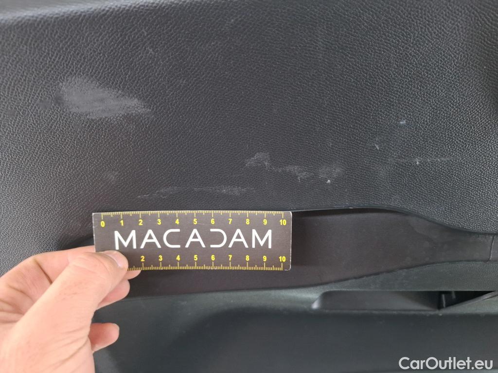  Peugeot  2008  Active Pack 1.5 HDi 110CV BVM6 E6d #29